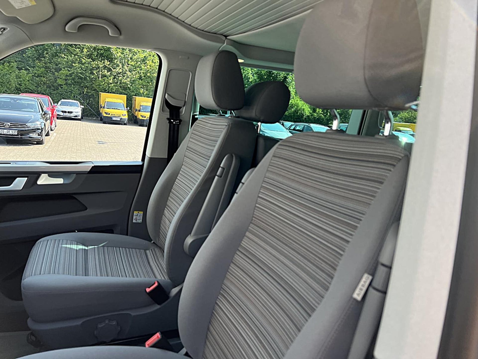 Volkswagen T6.1 California Beach