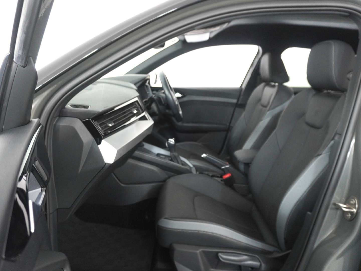 Audi A1 Sportback 25 TFSI S line 70(95) kW(PS) S tronic for more details contact your dealer