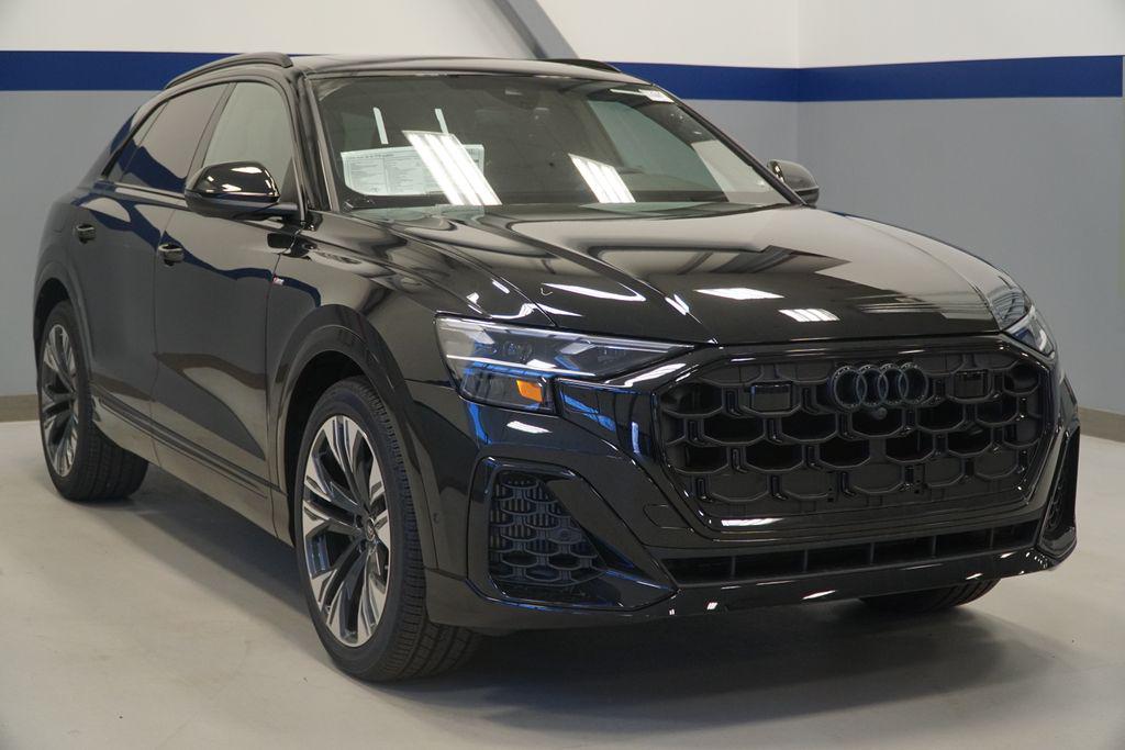 2026 Audi Q8 55 Premium Plus quattro Tiptonic's photo