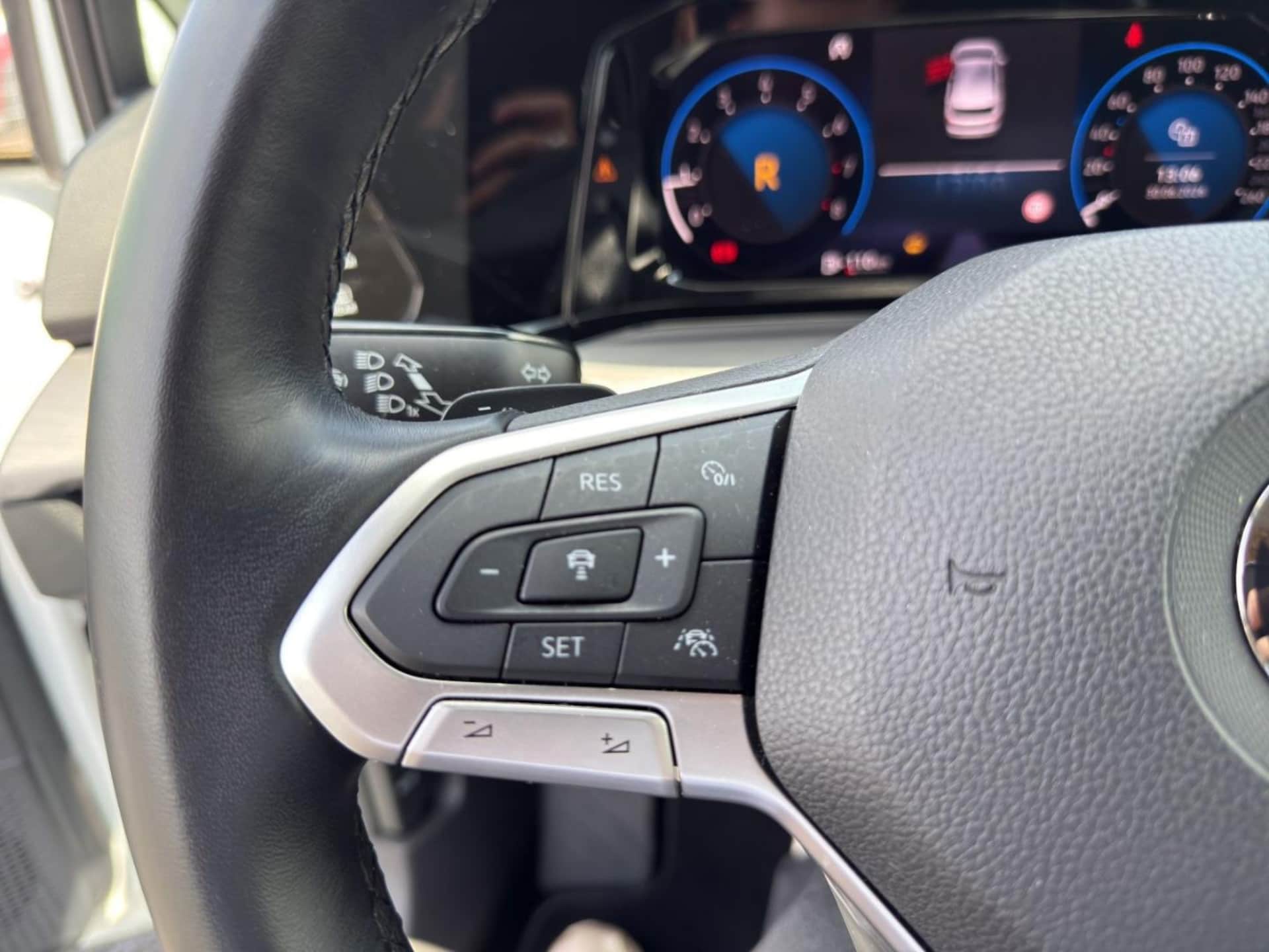 Volkswagen Golf Style