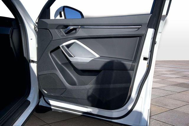 2023 Audi Q3 Premium - Photo 27