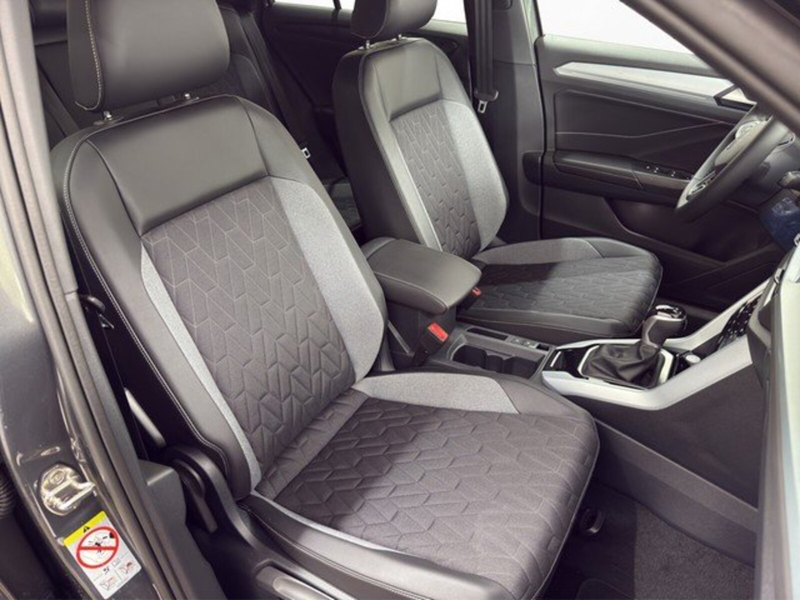 Volkswagen T-Roc – Bild 7