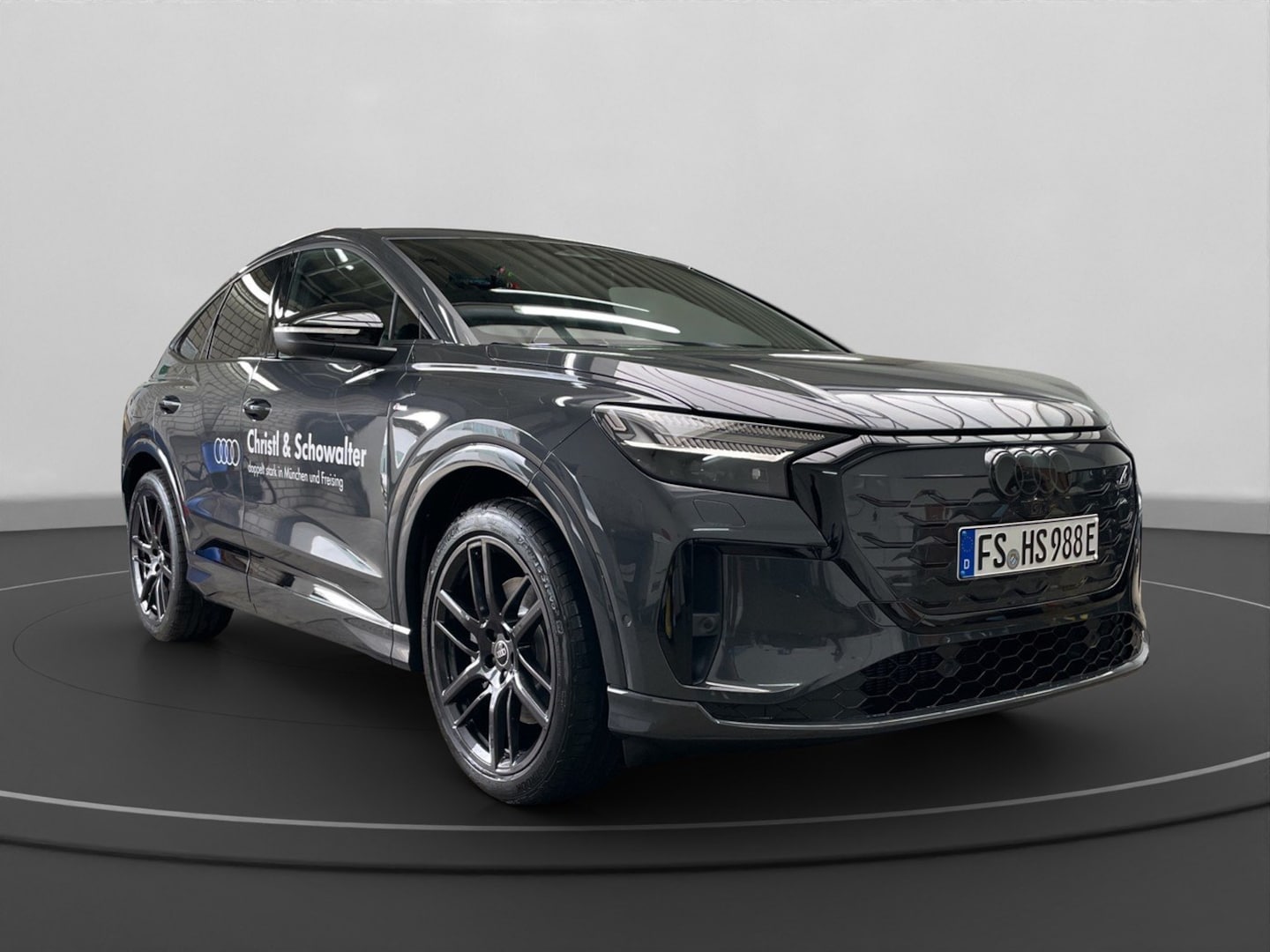 Bild über Audi Q4 Sportback e-tron e-tron quattro performance 250 kW - für weitere Informationen kontaktieren Sie den Audi Partner