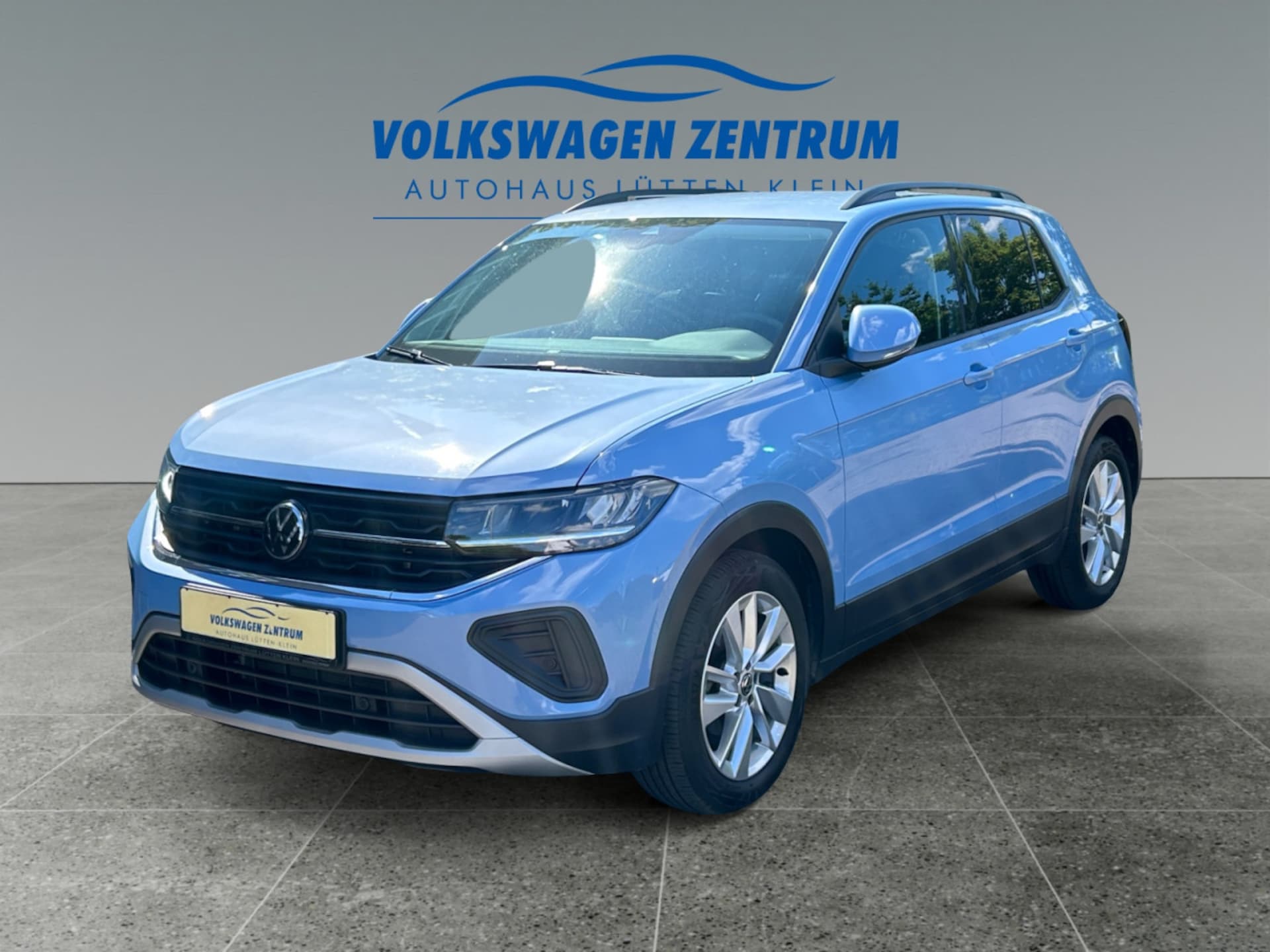 Volkswagen T-Cross — Volkswagen T-Cross T-Cross 1.0 TSI Life,SHZ,ACC,ALU 17',APP,LED