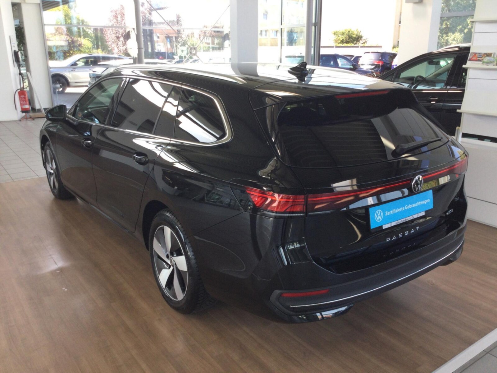 Volkswagen Passat – Bild 8