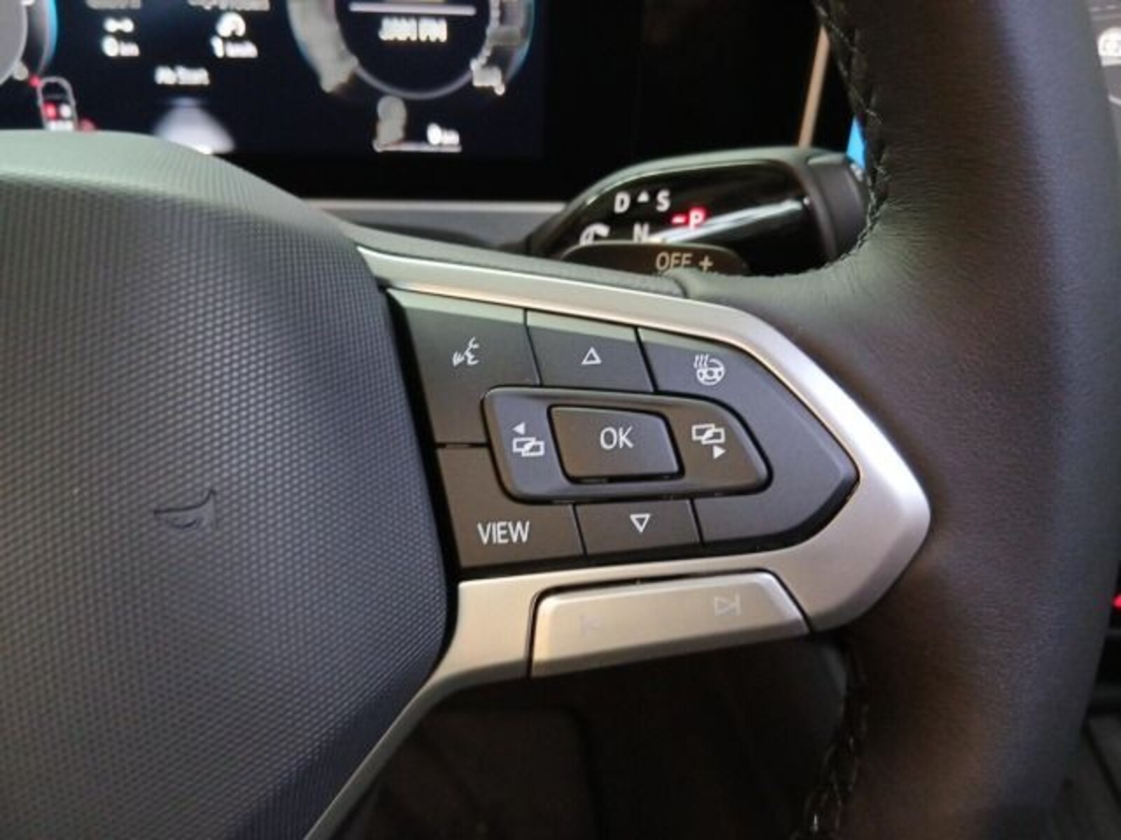 Volkswagen Passat – Bild 14
