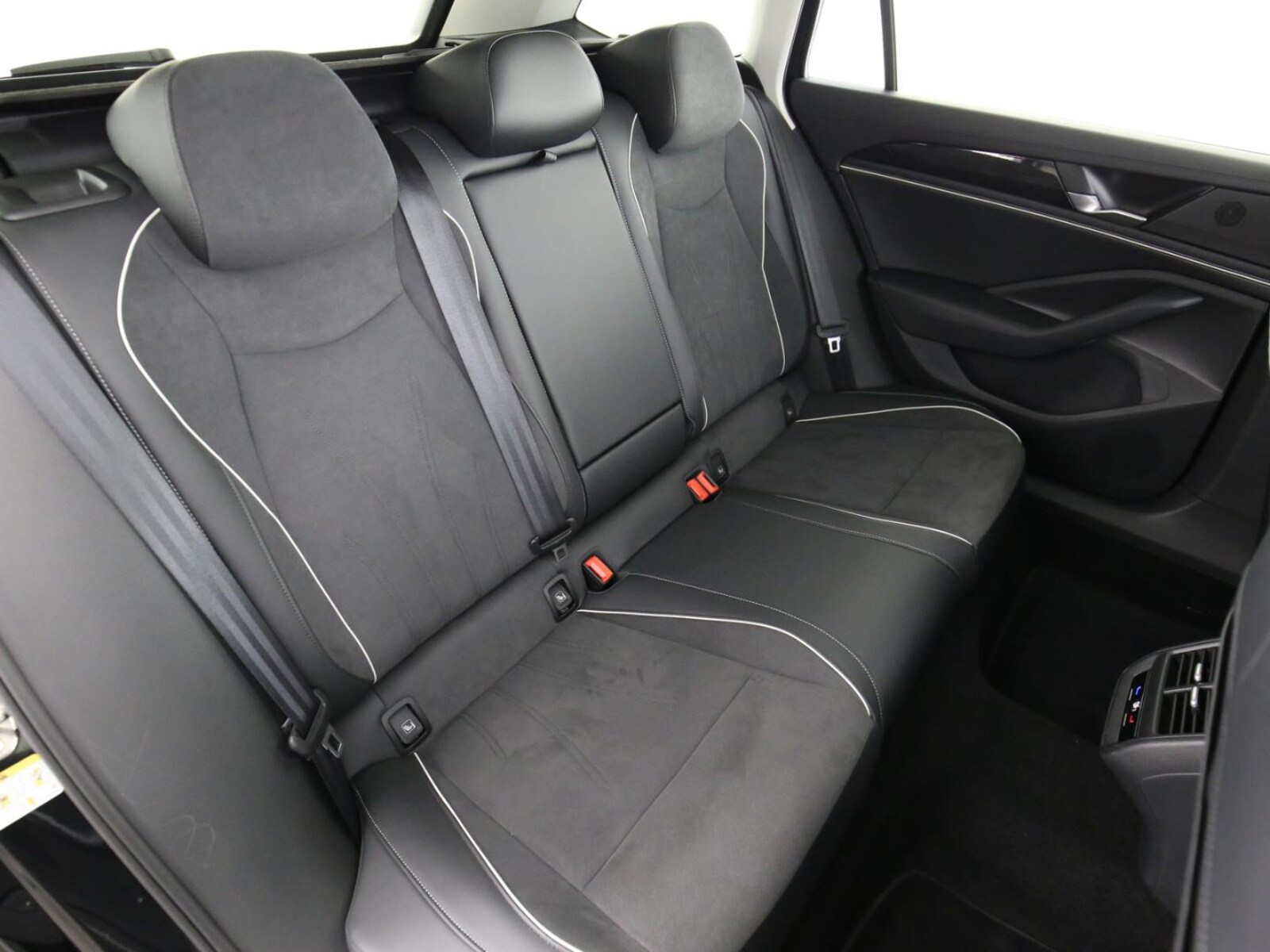 Volkswagen Passat – Bild 19