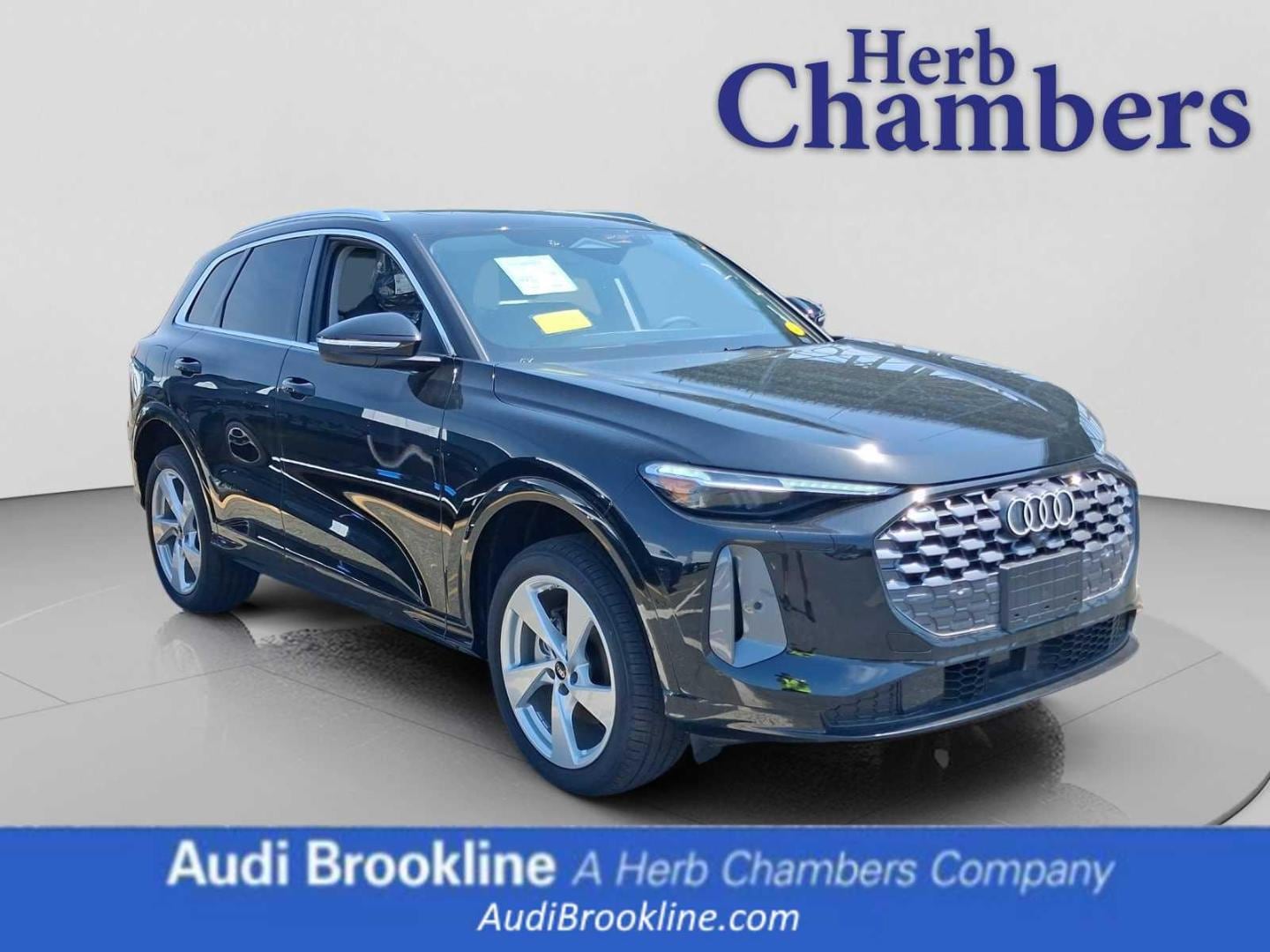 2025 Audi Q5 40 Premium Plus's photo