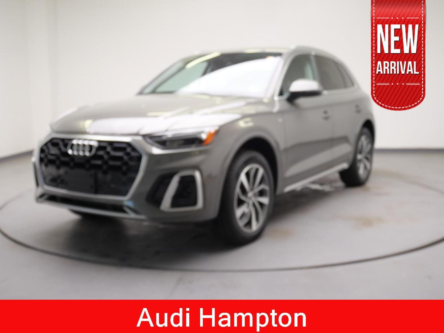 2025 Audi Q5 45 Premium Plus's photo