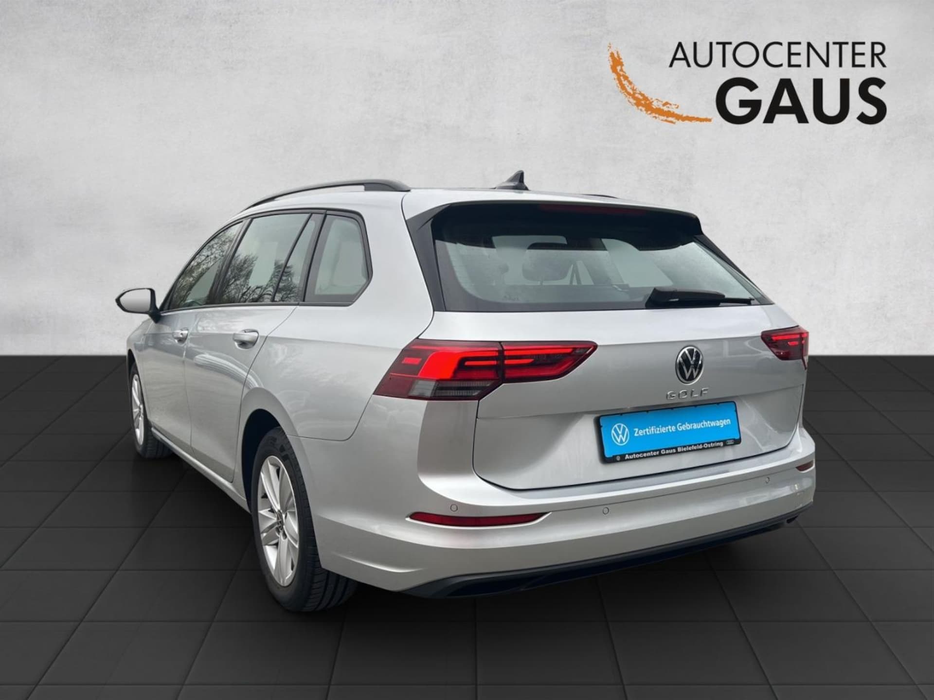 Volkswagen Golf Variant Life