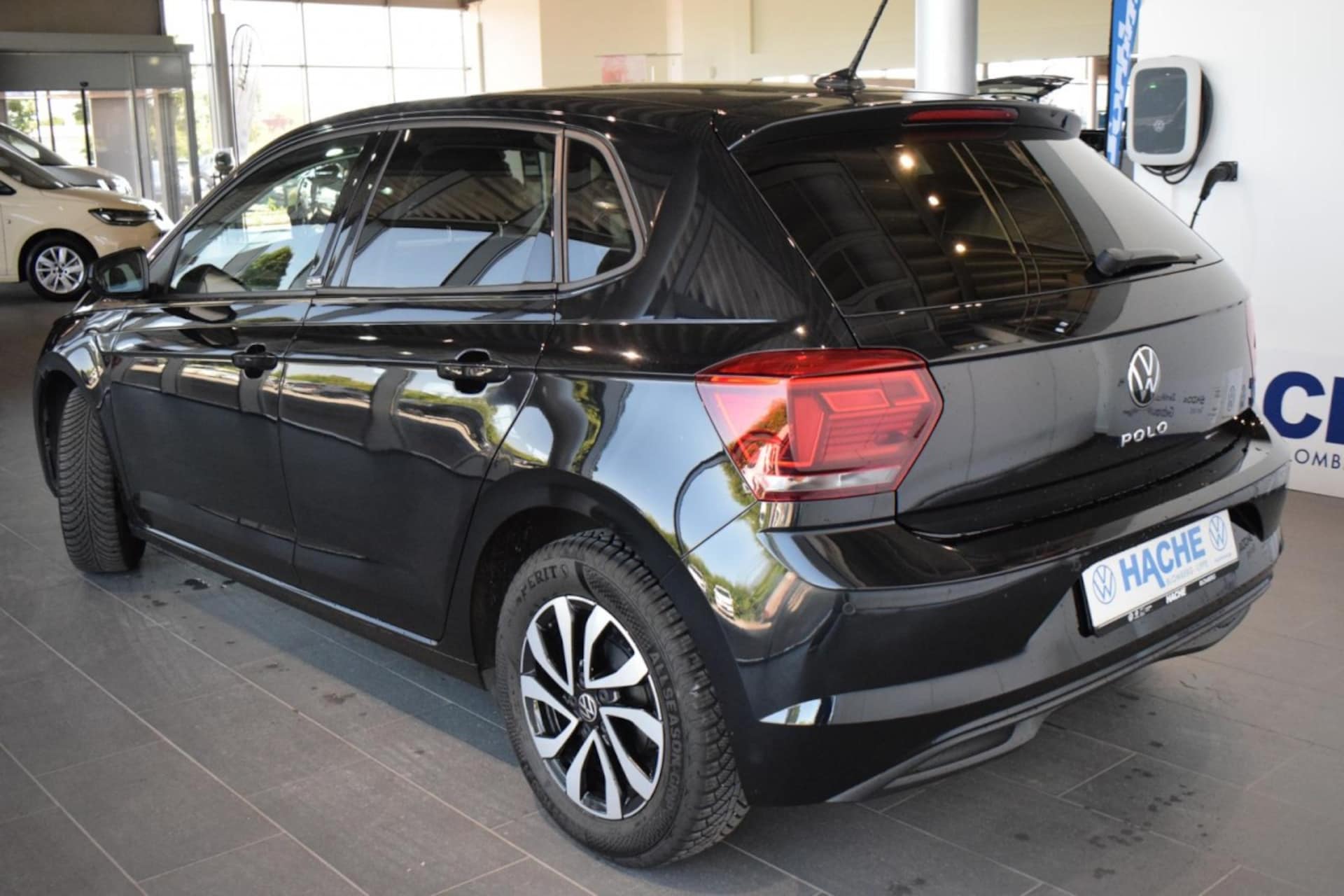 Volkswagen Polo Active