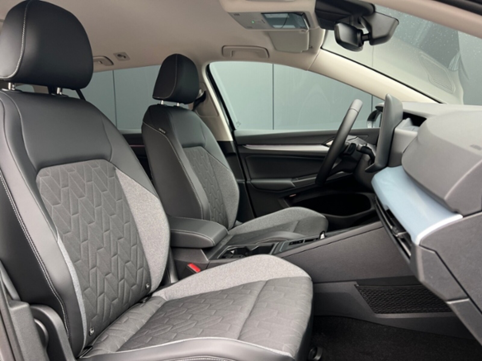 Volkswagen Golf Variant – Bild 9
