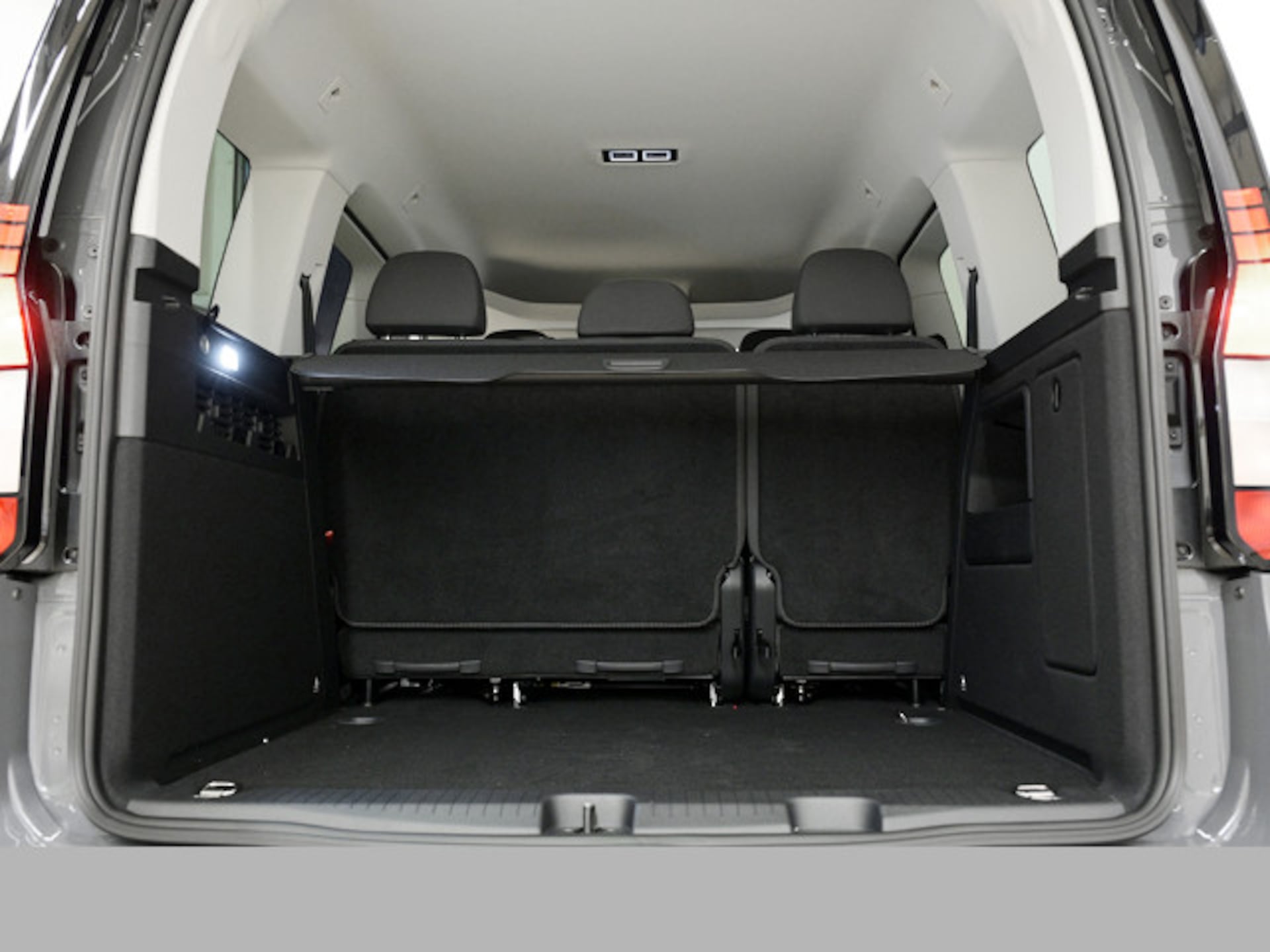 Volkswagen Caddy Basis-Modell