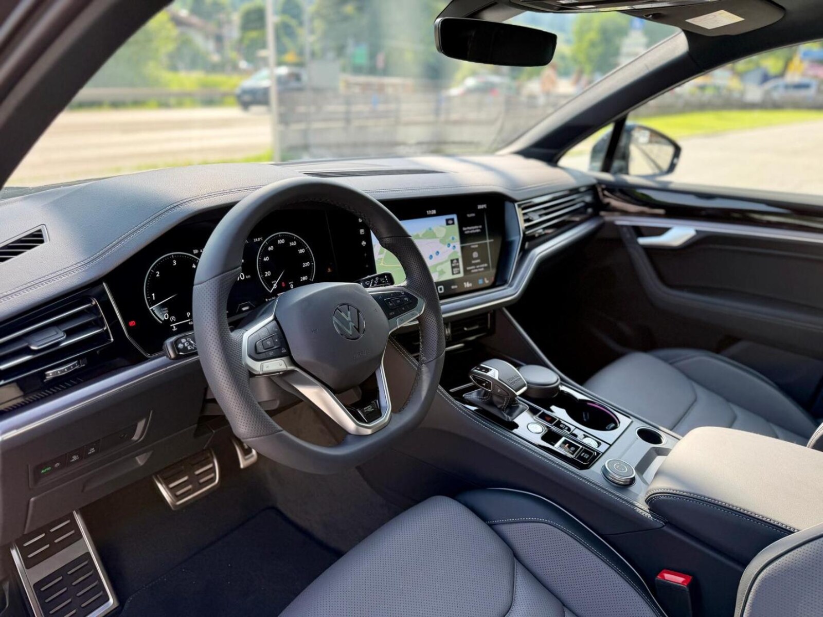 Volkswagen Touareg – Bild 10