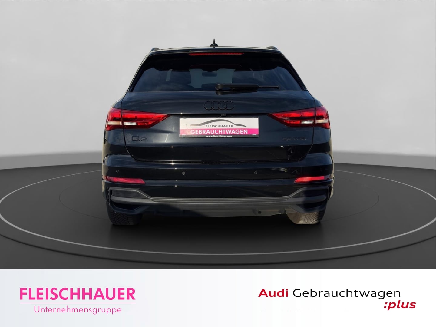 Bild über Audi Q3 TFSI 110 kW S tronic - für weitere Informationen kontaktieren Sie den Audi Partner