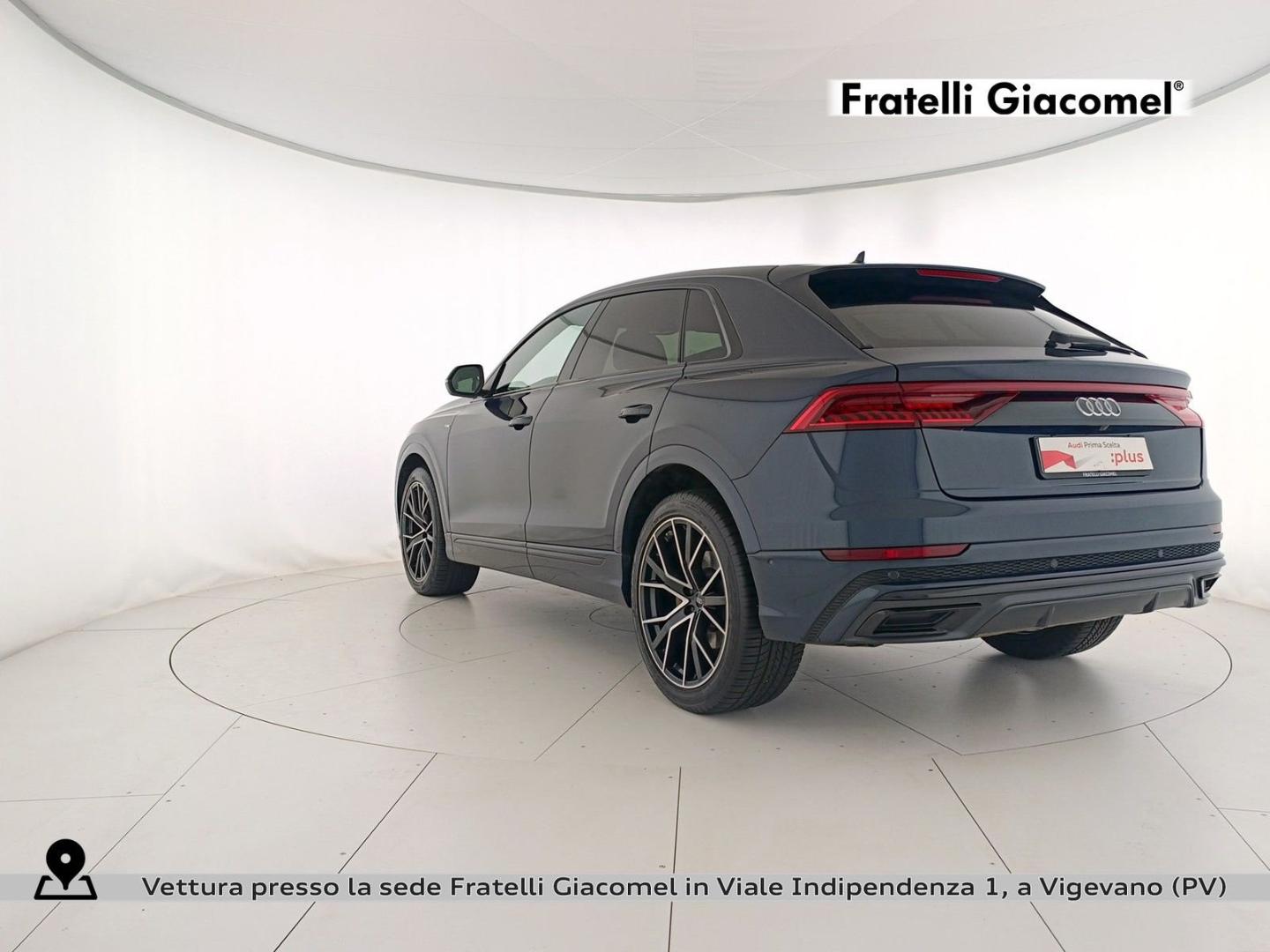 Image about Audi Q8 Sport 50 TDI quattro 210 kW (286 CV) tiptronic