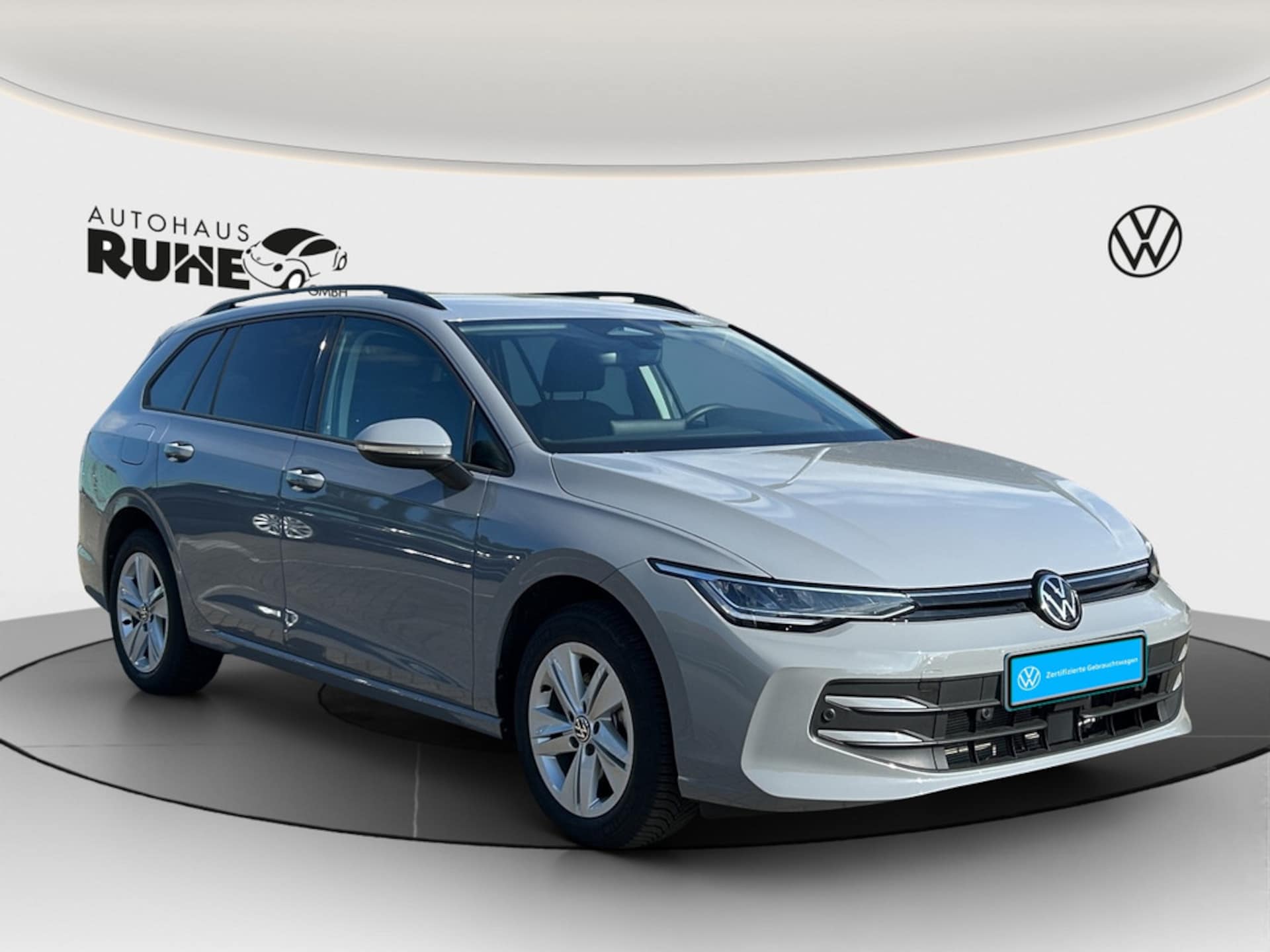 Volkswagen Golf Variant Life