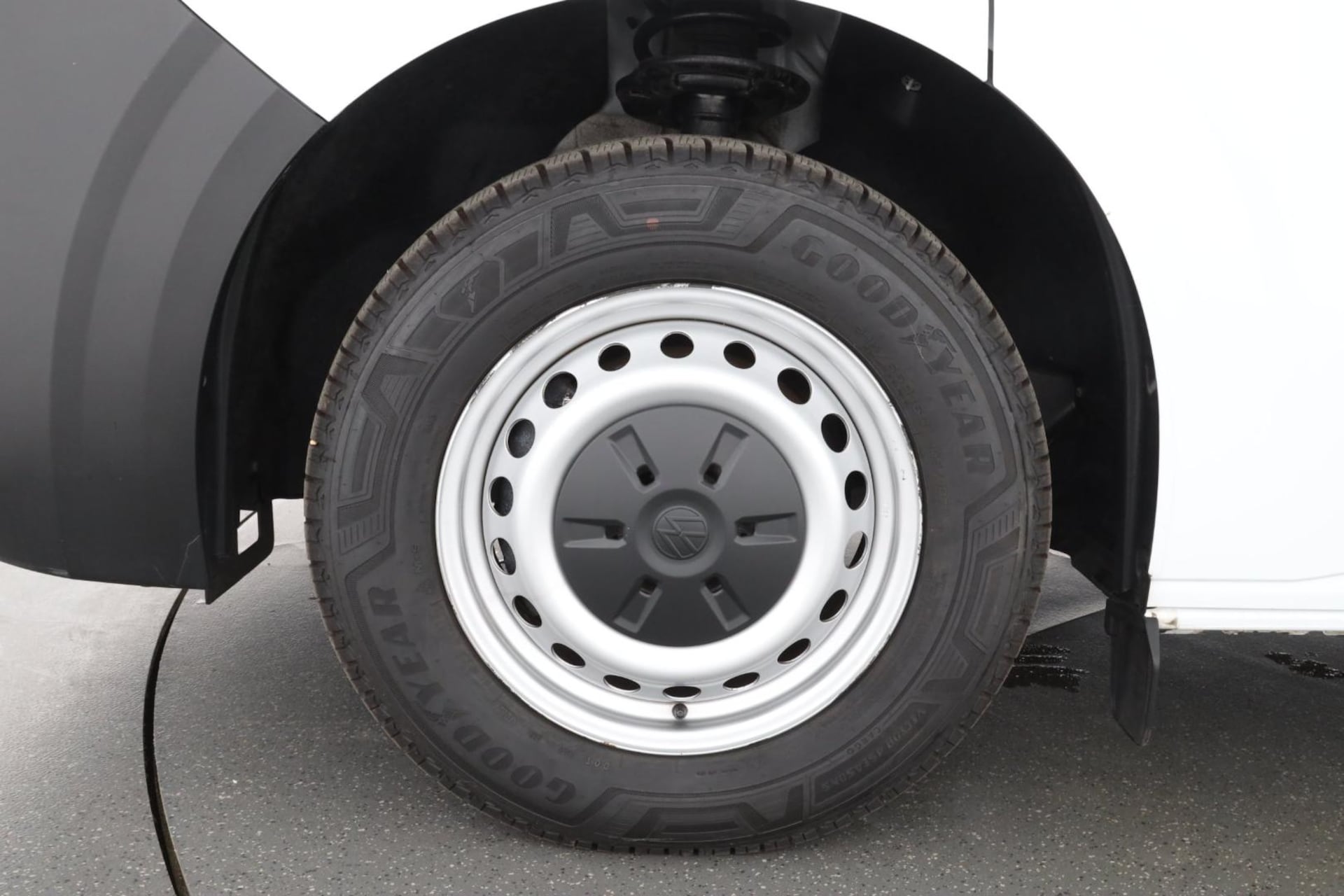 Volkswagen Transporter Kasten langer Radstand