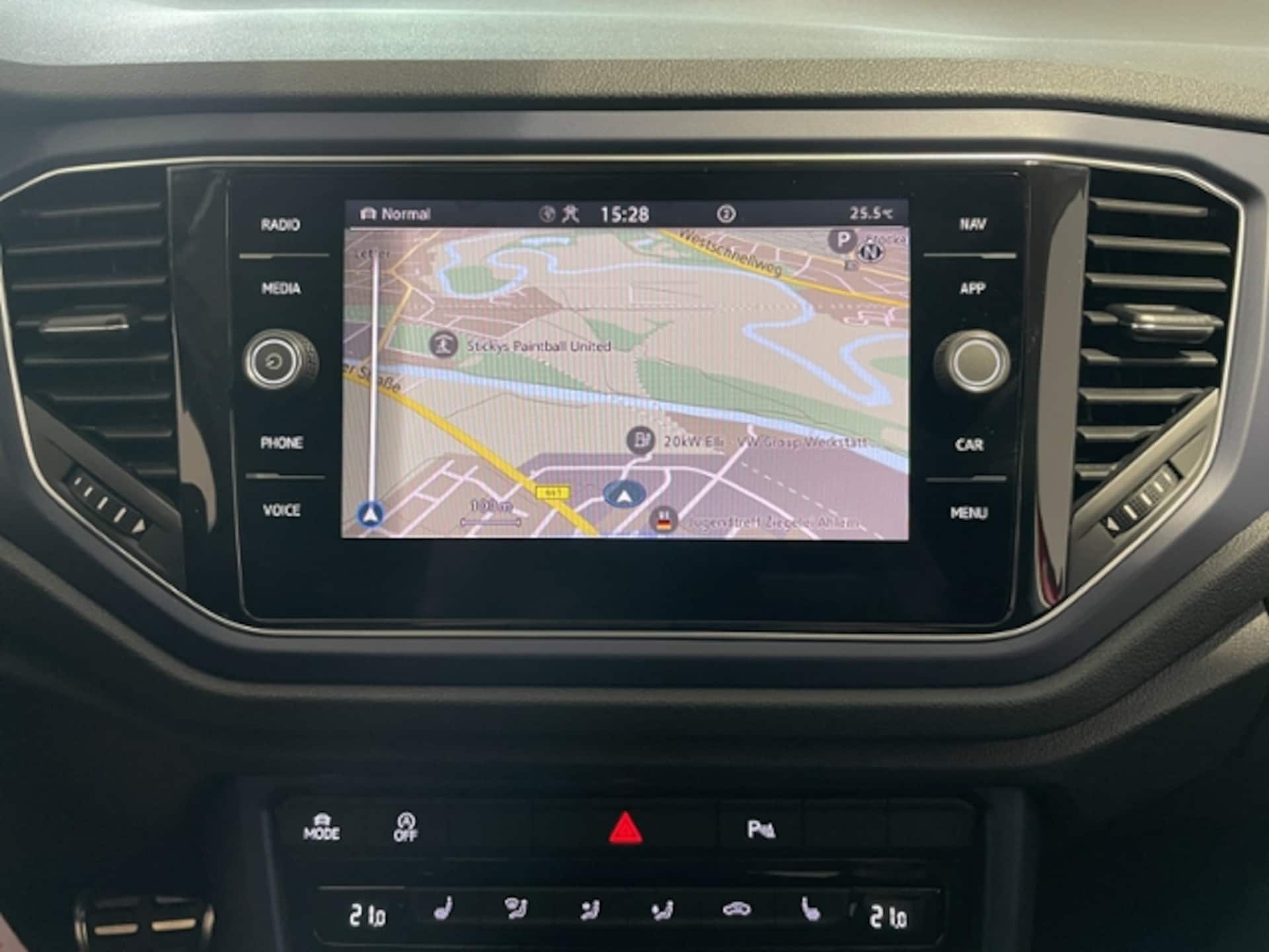 Volkswagen T-Roc United