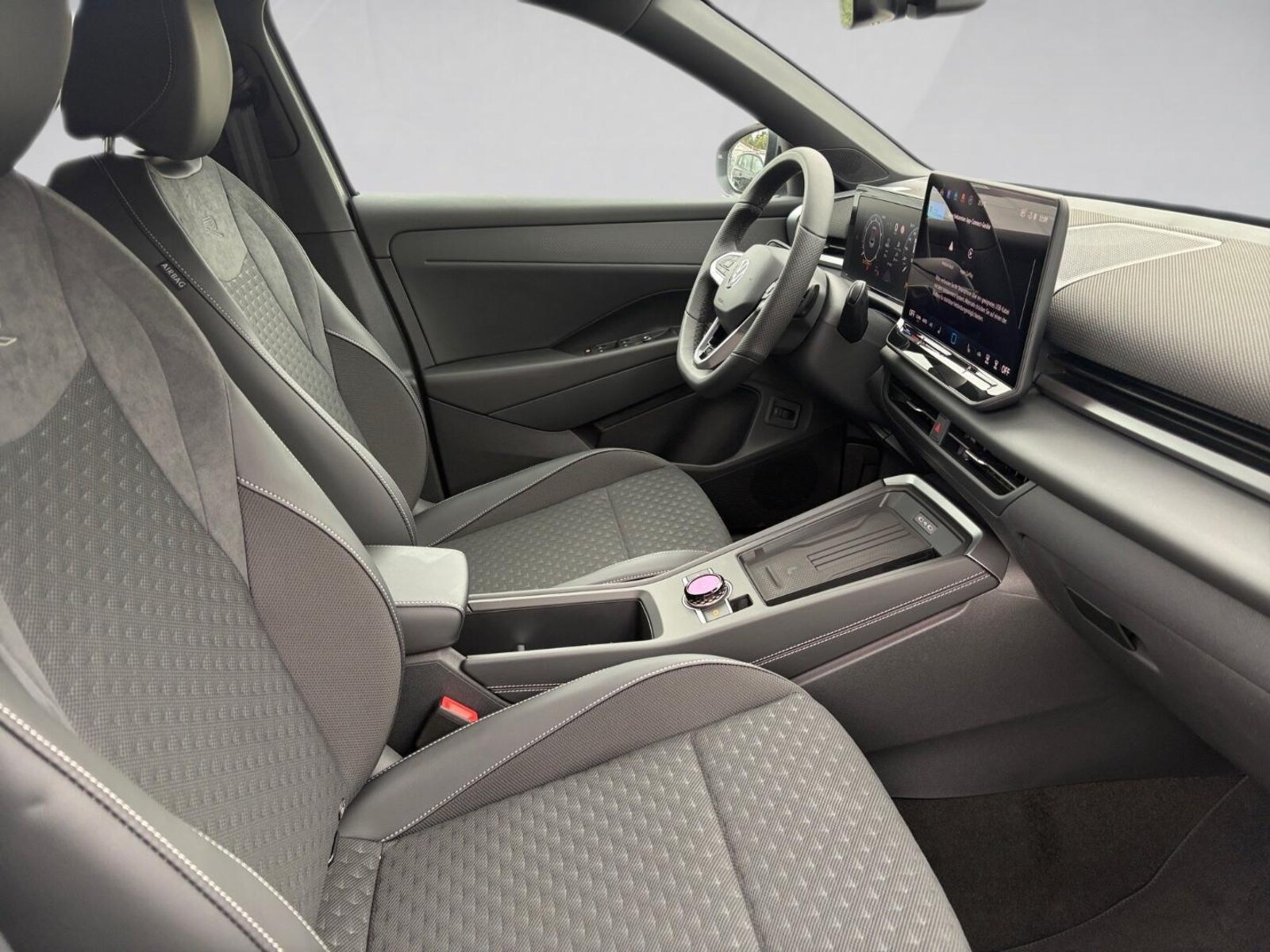 Volkswagen T-Roc – Bild 10