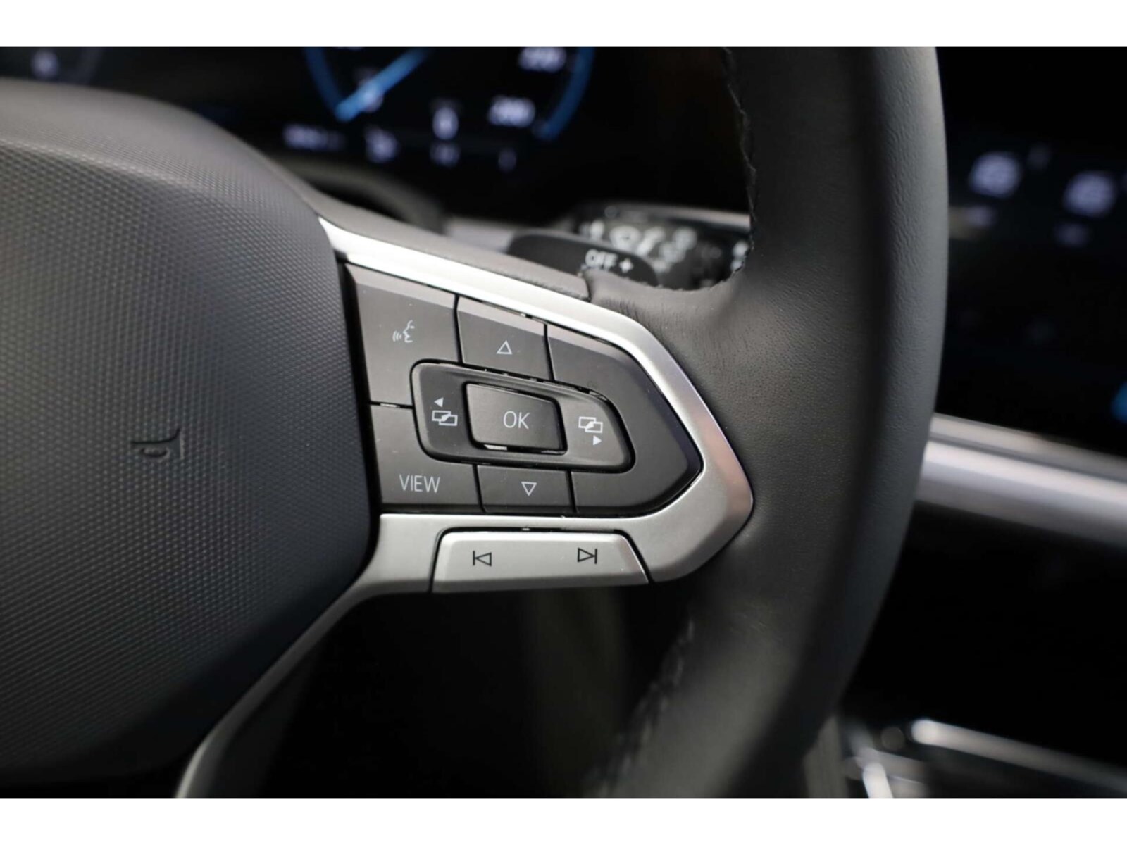 Volkswagen Touareg – Bild 11