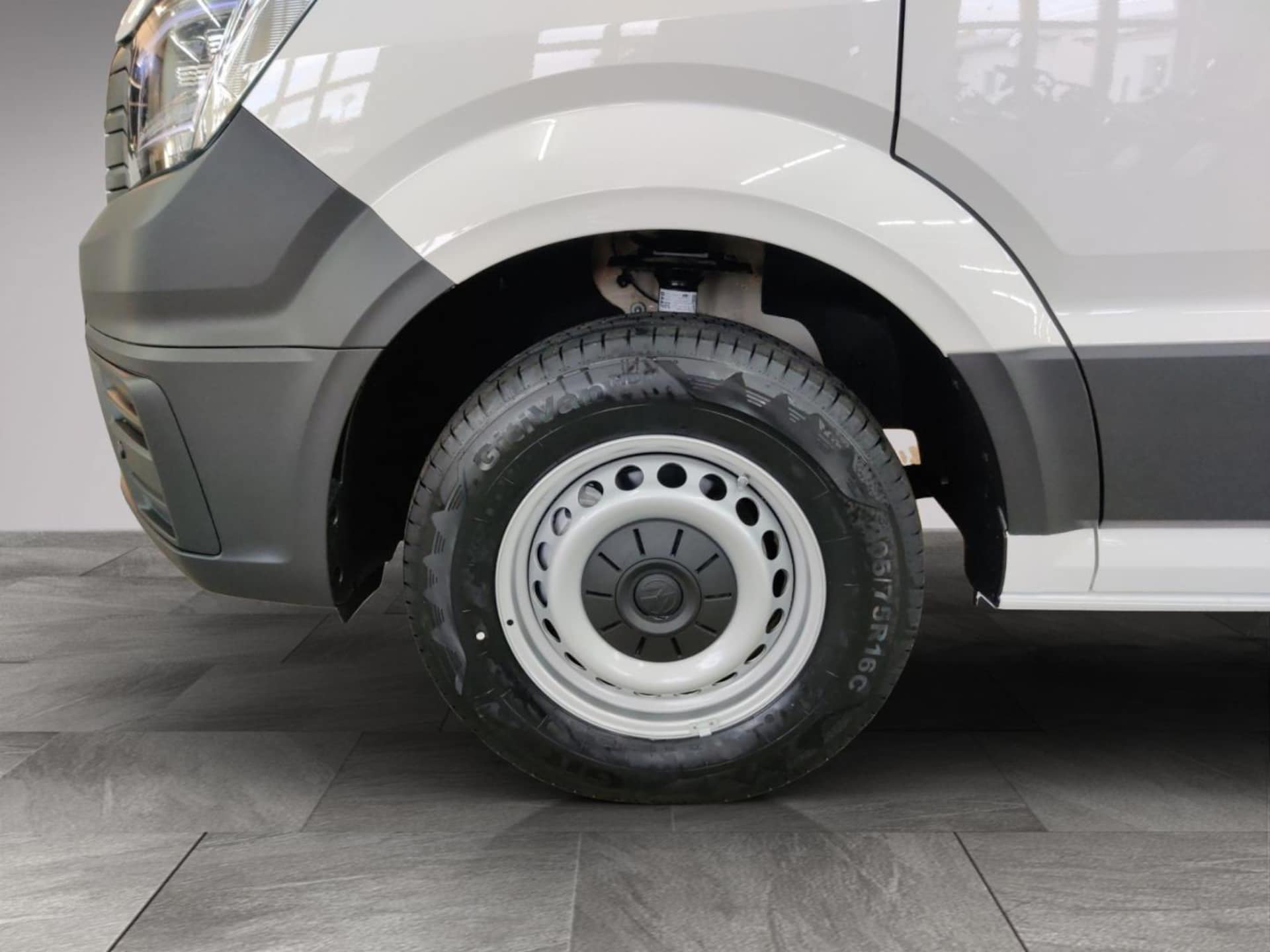 Volkswagen Crafter Kasten mittlerer Radstand