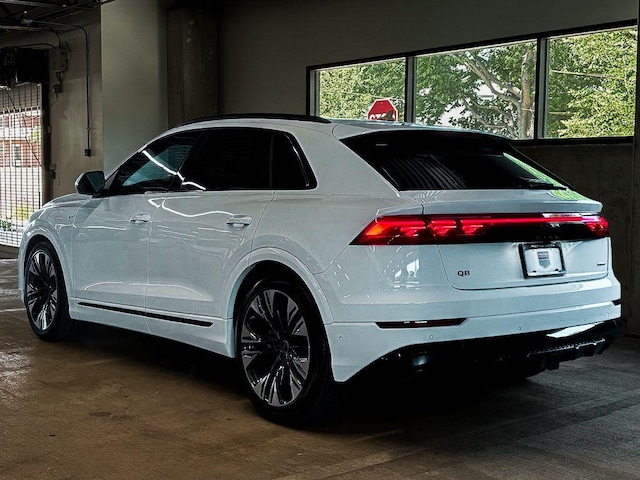 2026 Audi Q8