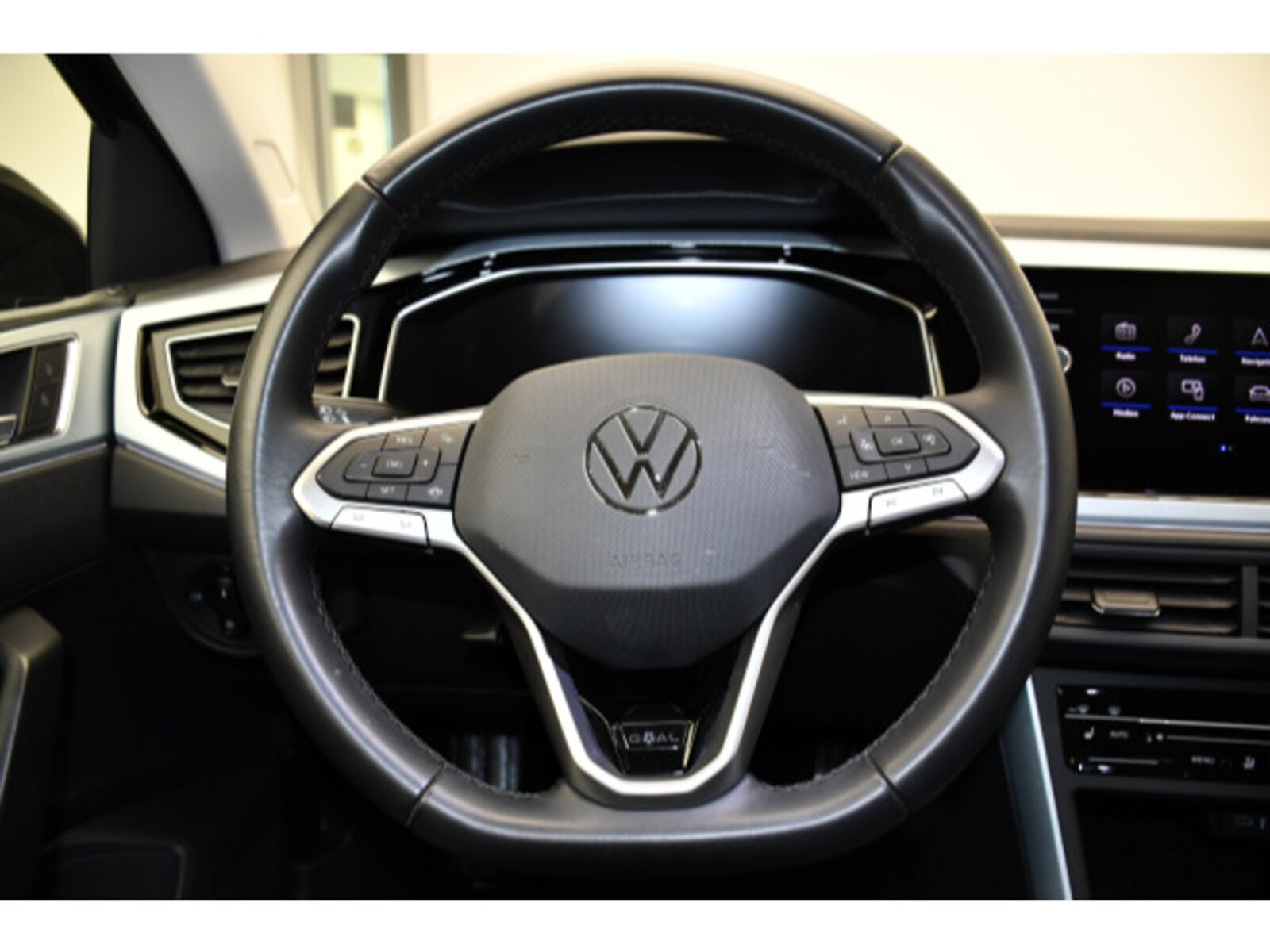 Volkswagen Polo – Bild 4