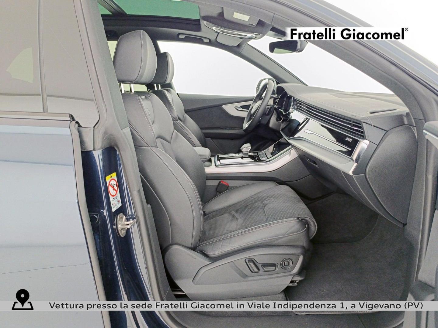Image about Audi Q8 Sport 50 TDI quattro 210 kW (286 CV) tiptronic