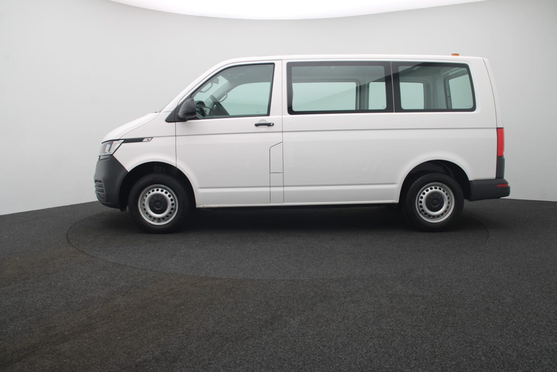 Volkswagen T6.1 Transporter Kombi kurzer Radstand