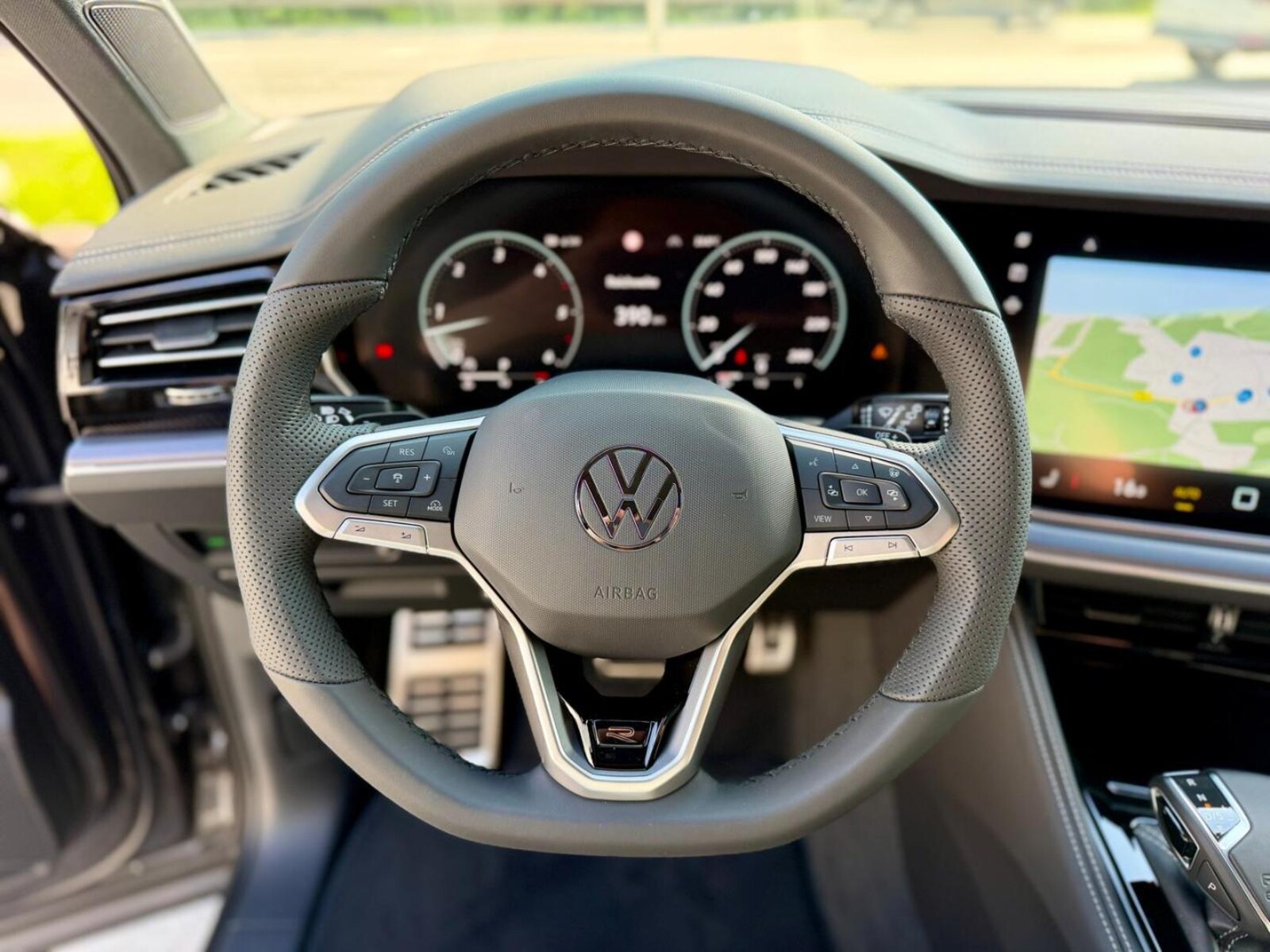 Volkswagen Touareg – Bild 14