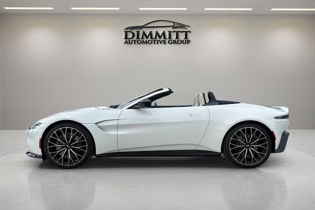 2023 Aston Martin Vantage