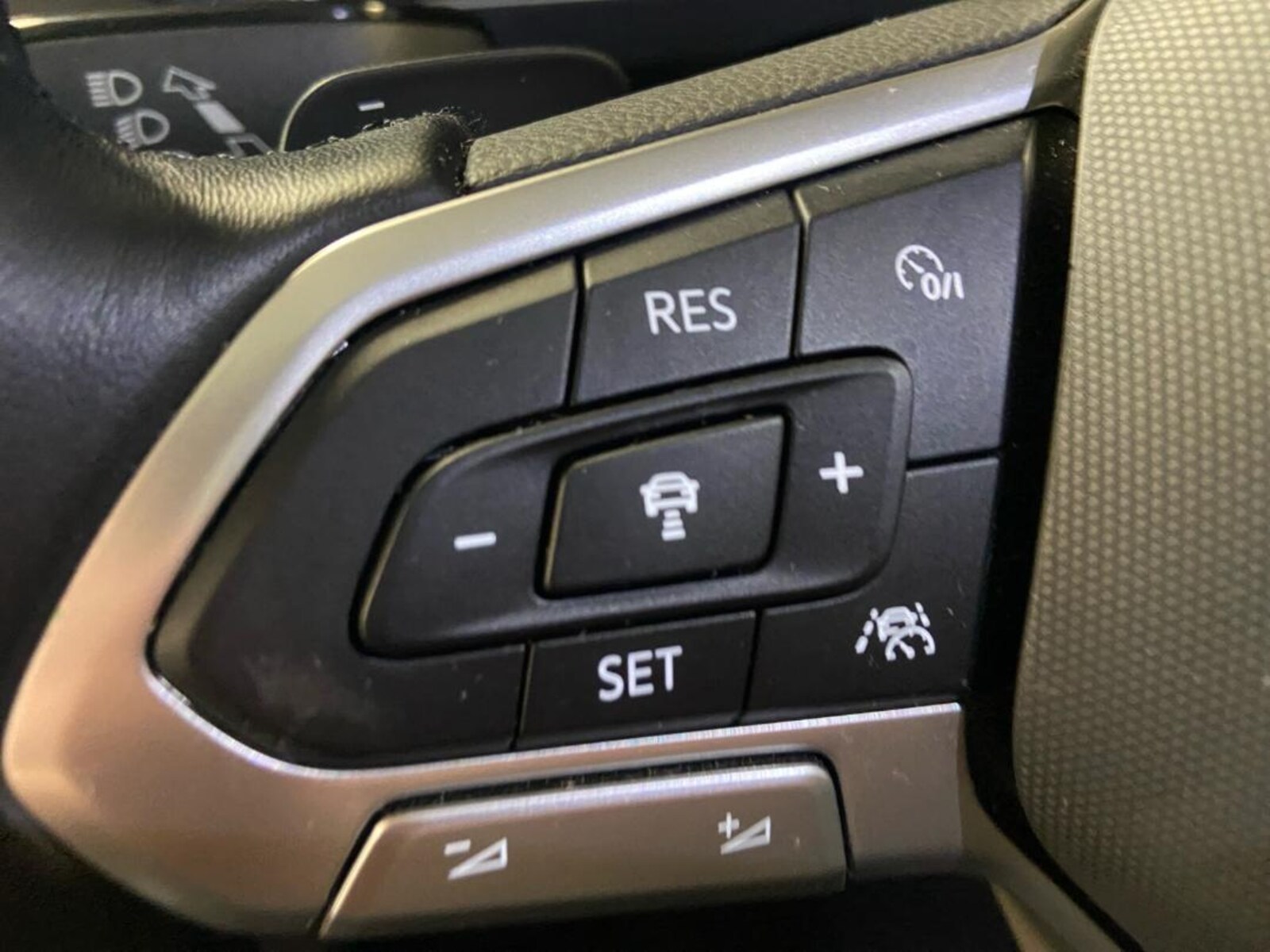 Volkswagen Tiguan – Bild 18