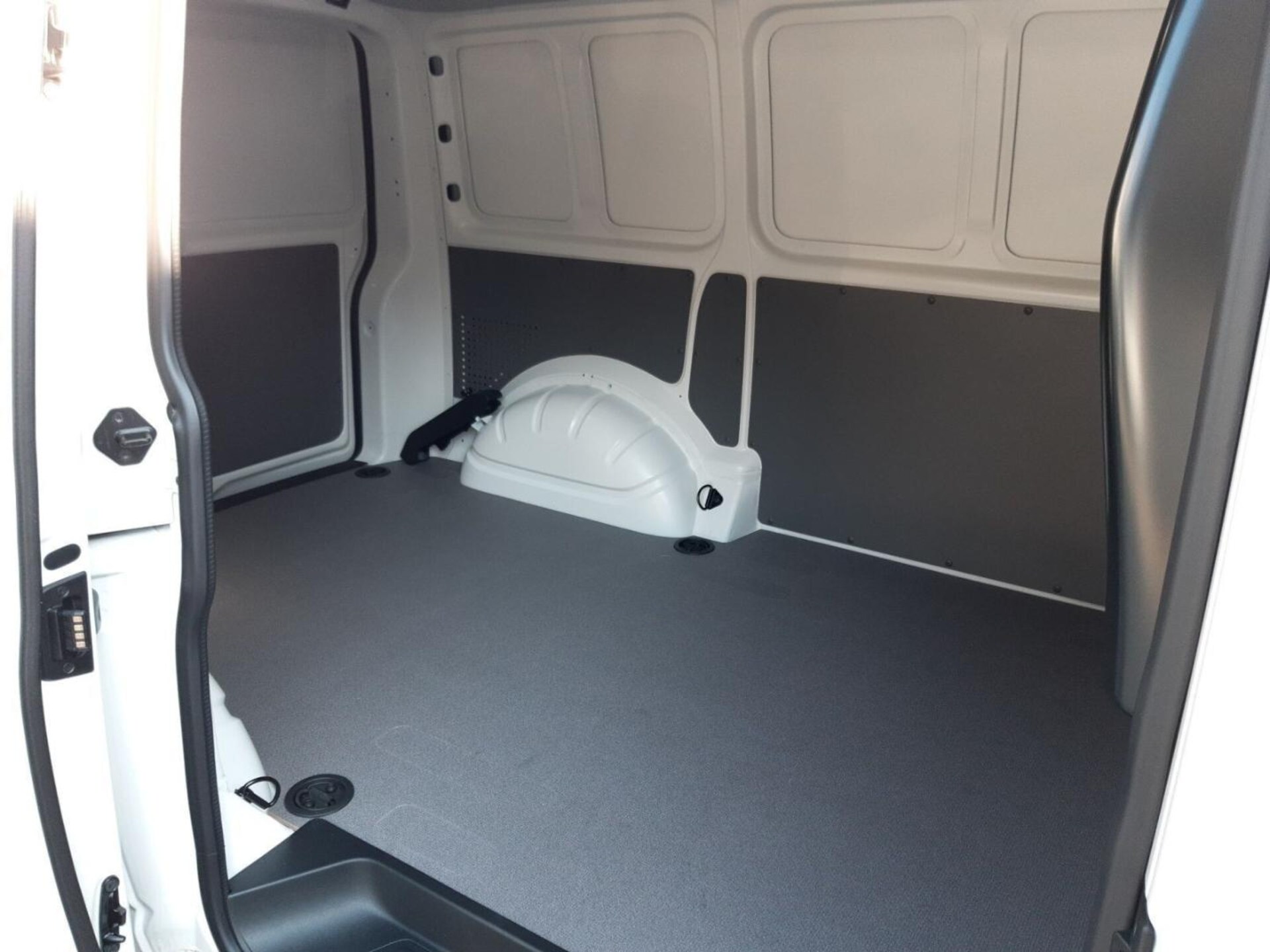 Volkswagen T6.1 Transporter Kasten kurzer Radstand