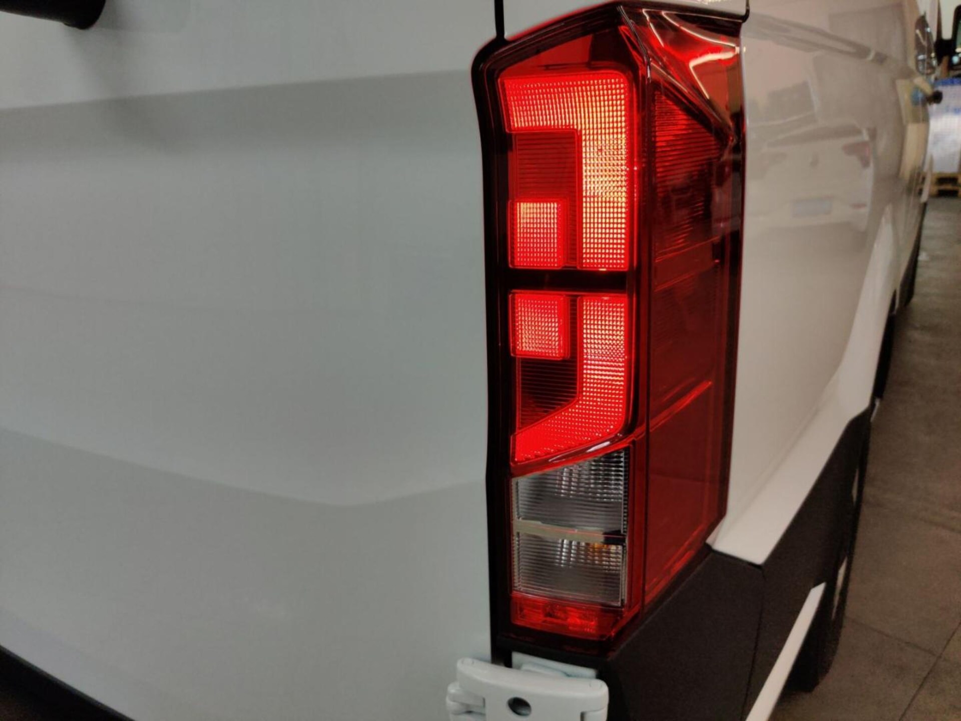 Volkswagen Crafter Kasten mittlerer Radstand