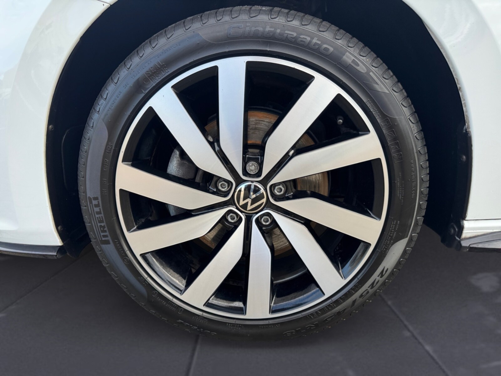 Volkswagen Touran – Bild 14