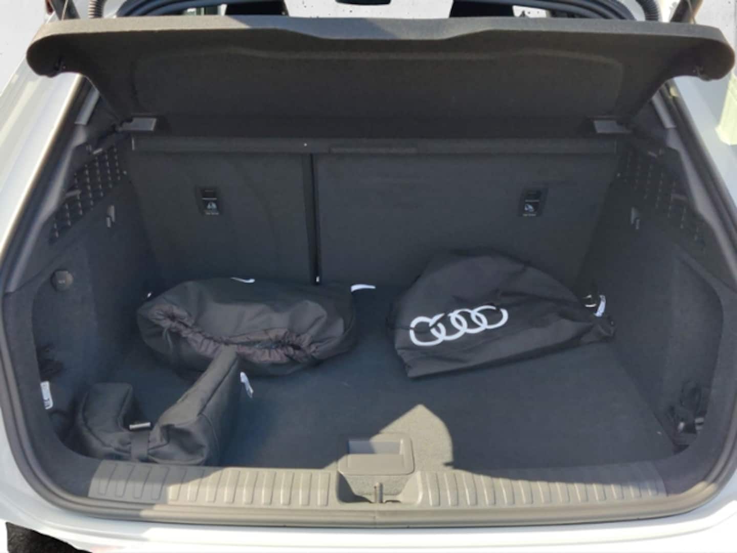 Bild über Audi A3 allstreet TFSI e TFSI e 150 kW S tronic - für weitere Informationen kontaktieren Sie den Audi Partner