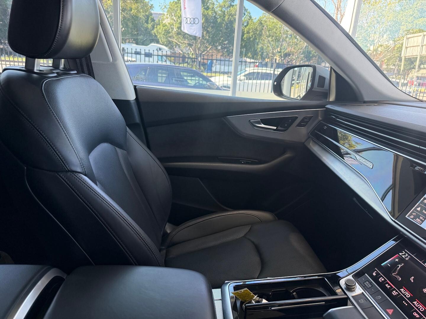 Image about Audi Q8 55 TFSI quattro tiptronic