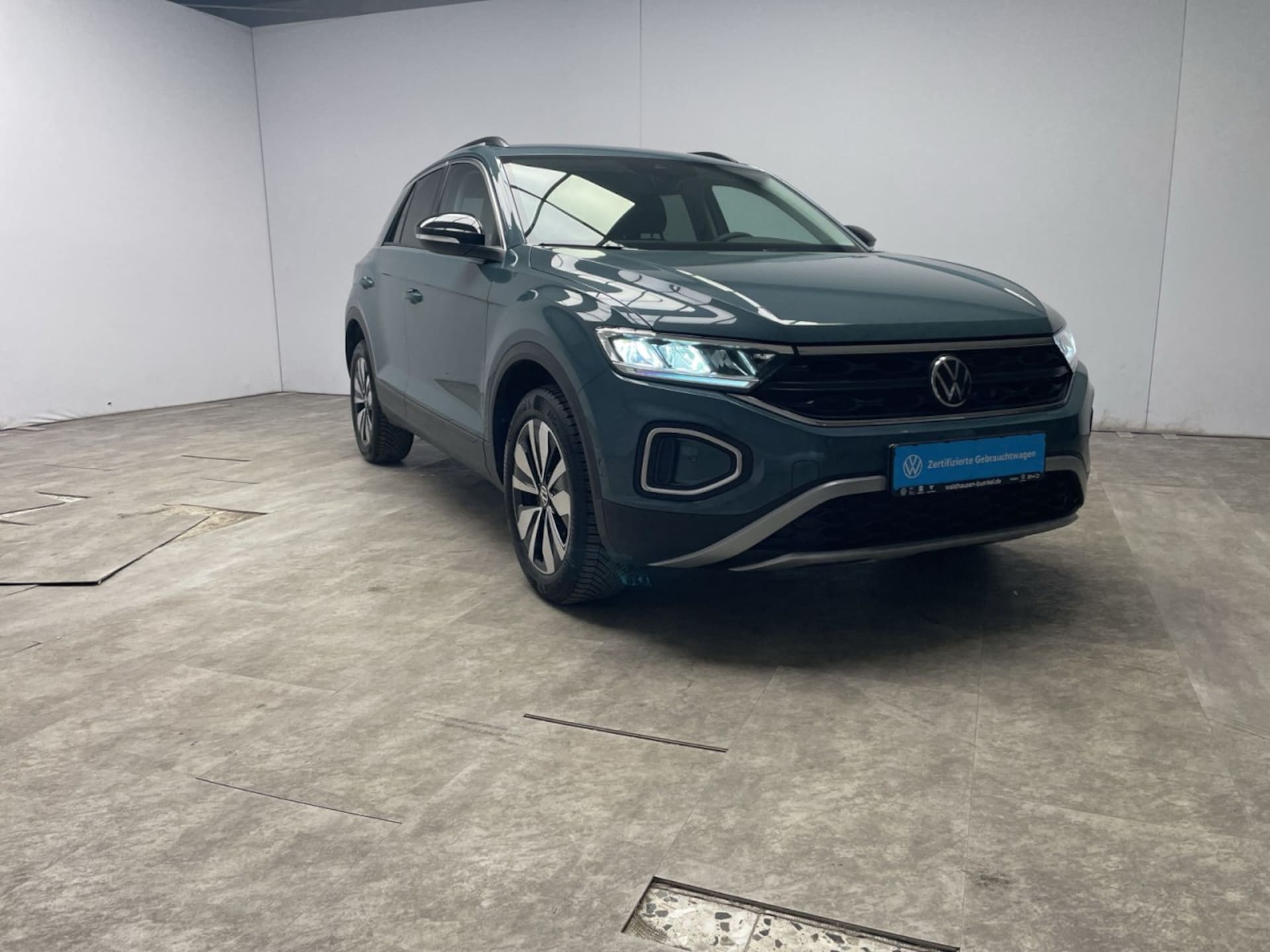Volkswagen T-Roc Life