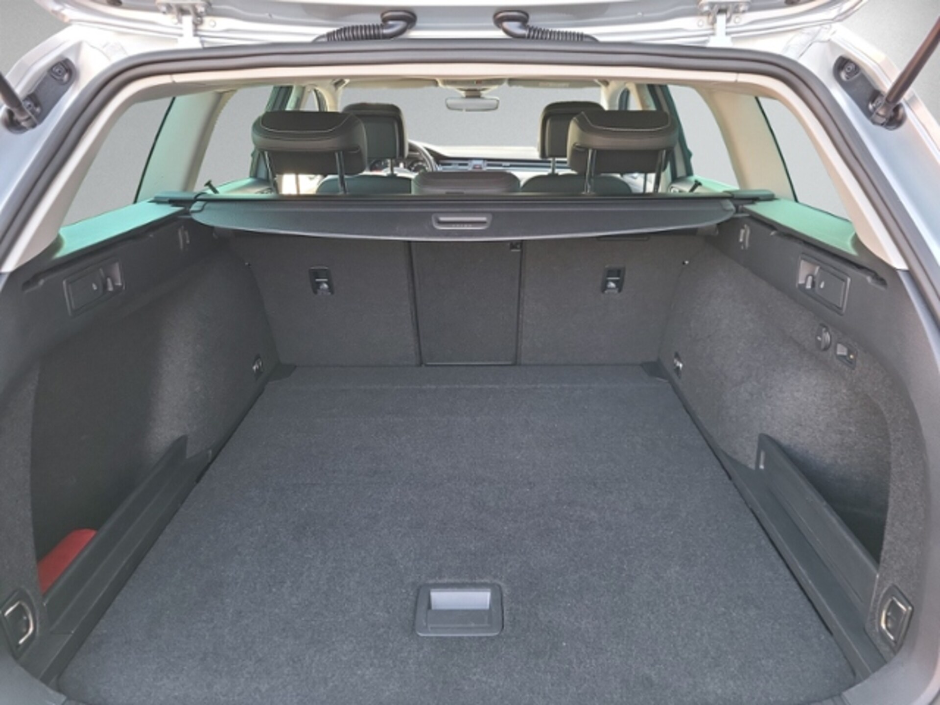 Volkswagen Passat Variant Elegance