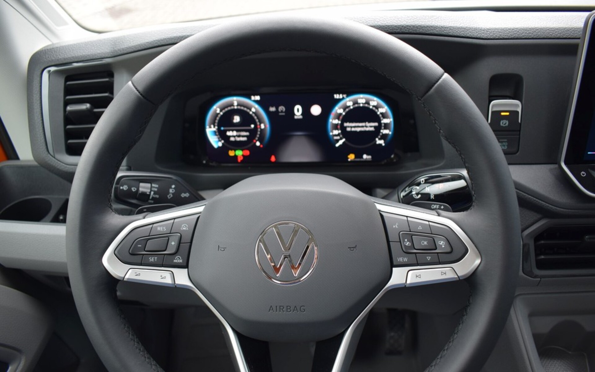 Volkswagen Crafter Einzelkabine langer Radstand