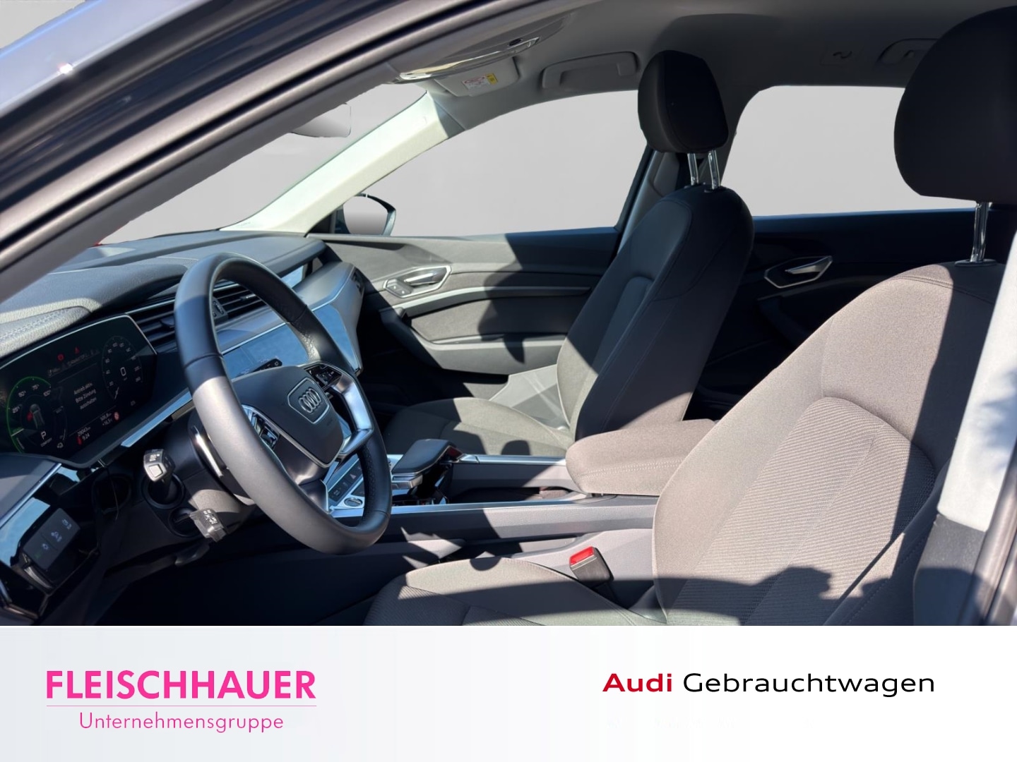 Bild über Audi Q8 e-tron advanced 50 e-tron quattro - für weitere Informationen kontaktieren Sie den Audi Partner