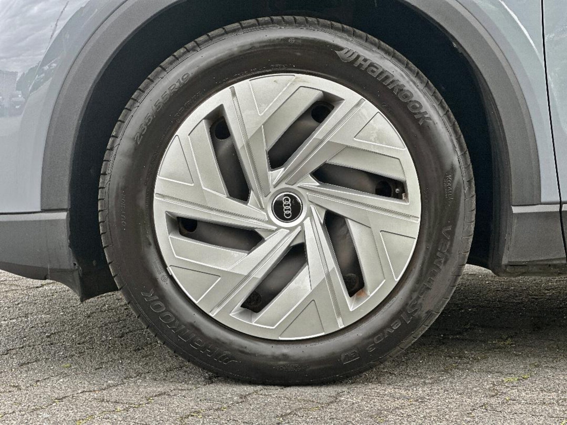 Audi Q4 Sportback e-tron