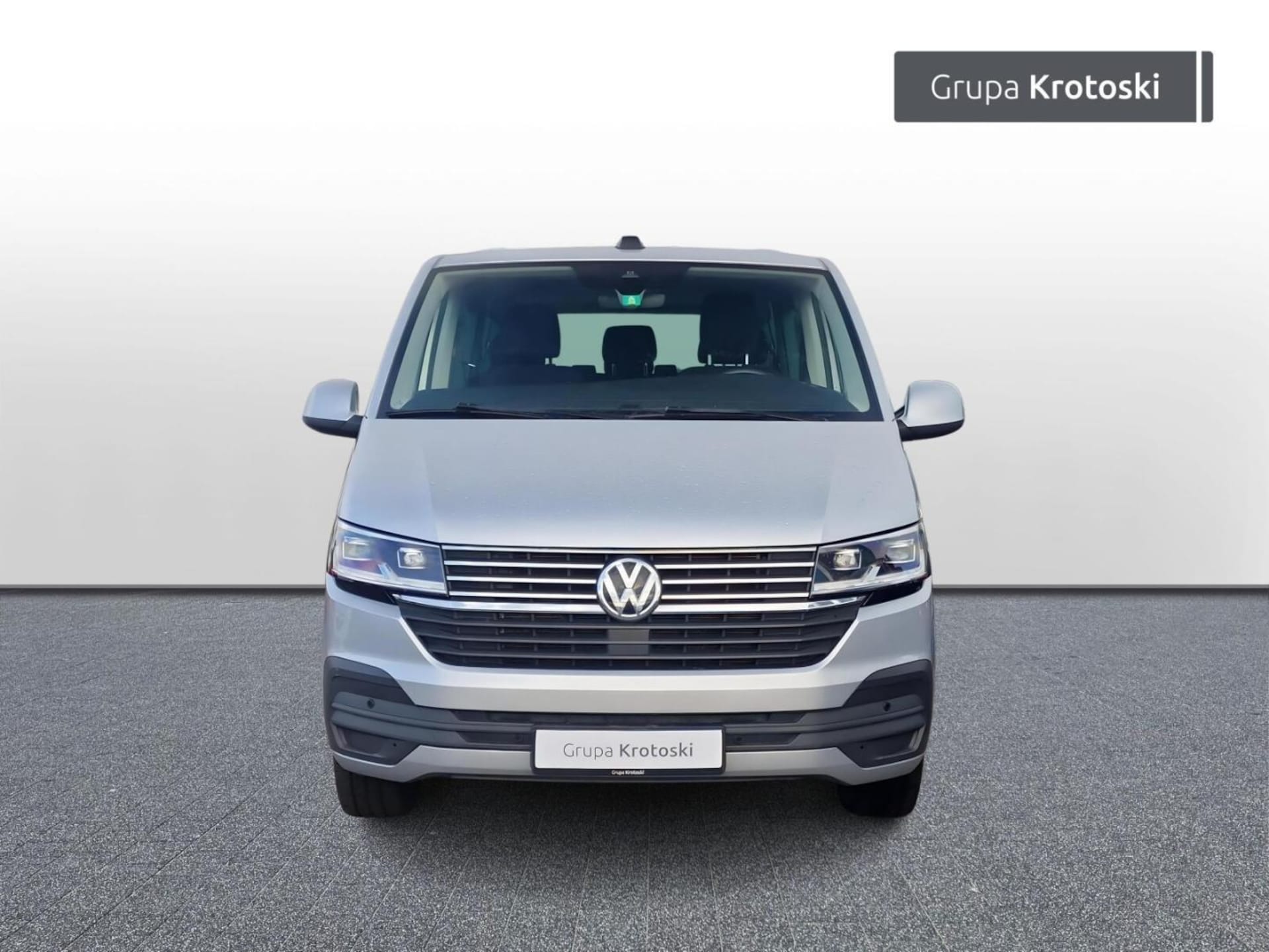 Volkswagen Caravelle 6.1 długi roztaw osi SE