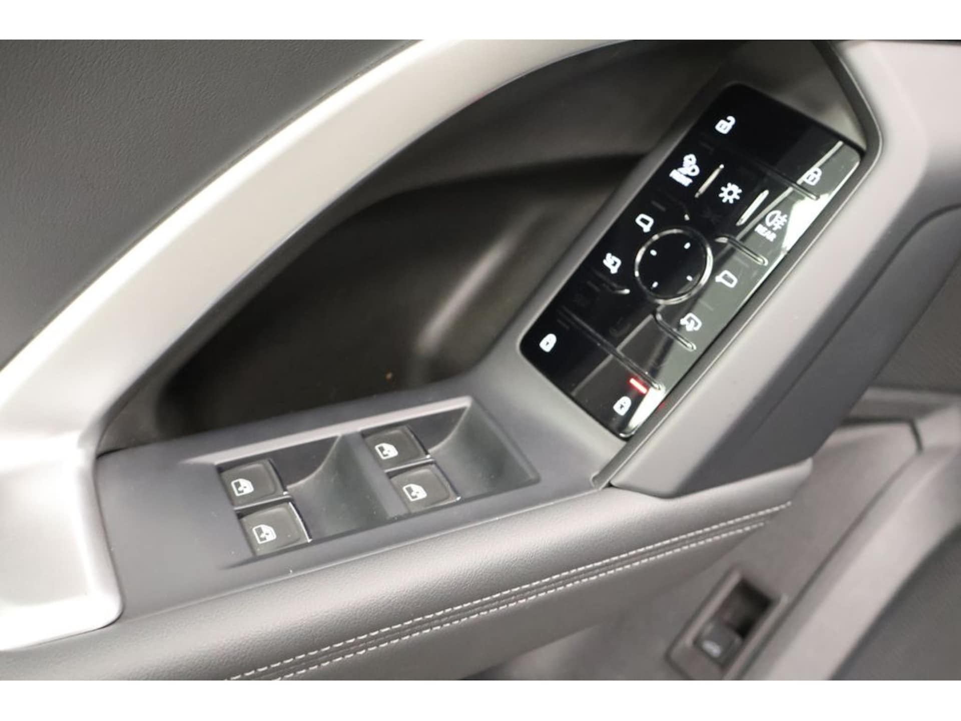Audi Q5 SUV edition one