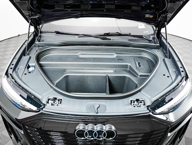 2027 Audi Q6 e-tron