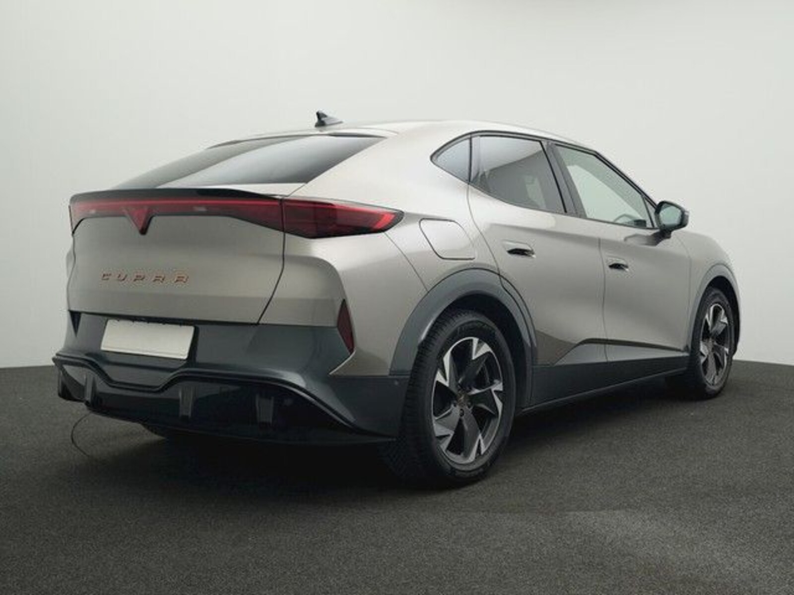 CUPRA Tavascan – Bild 8