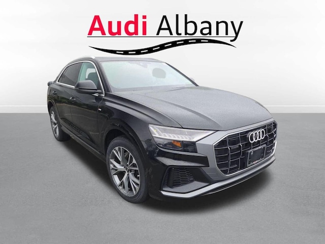 Photo of 2023 Audi Q8