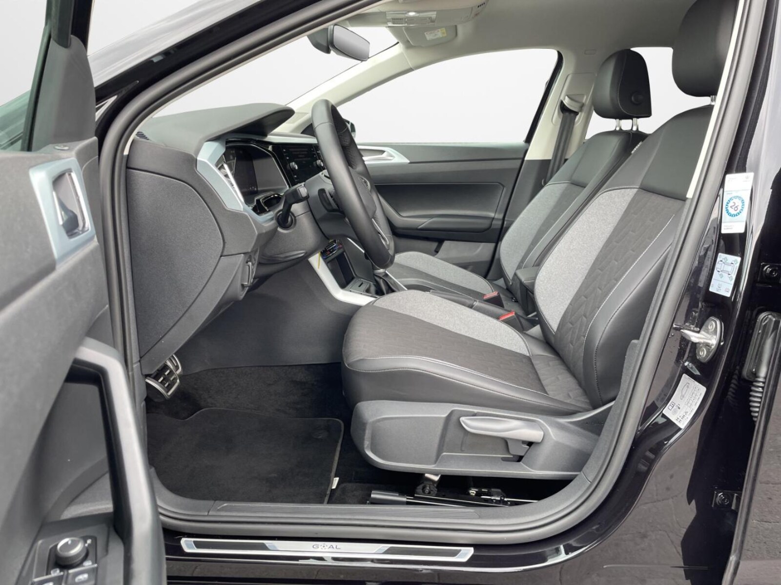 Volkswagen Polo – Bild 8