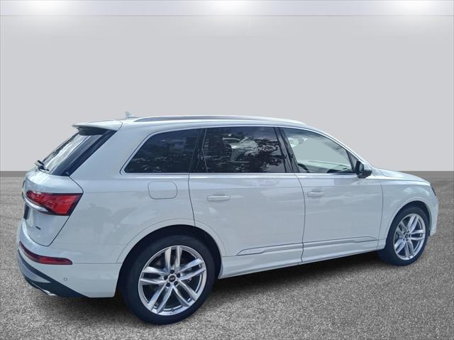 2025 Audi Q7 Premium Plus - Photo 4